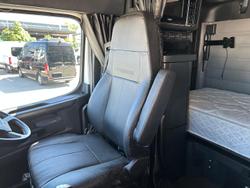 2021 Freightliner Cascadia 600 WHITE