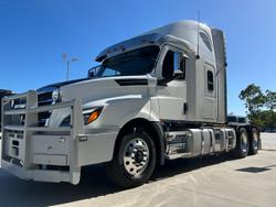 2021 Freightliner Cascadia 126 WHITE