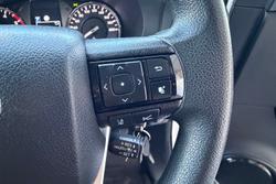 2020 Toyota Hilux SR
