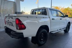 2020 Toyota Hilux SR