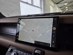 2025 Land Rover Defender 110 P525 V8