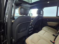 2025 Land Rover Defender 110 P525 V8