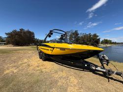 2015 Malibu Wakesetter 22 VLX