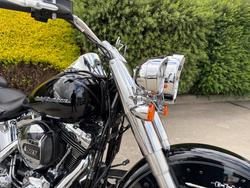 2017 HARLEY-DAVIDSON FLSTN SOFTAIL DELUXE Black