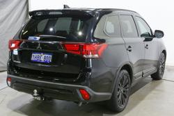 2020 Mitsubishi Outlander Black Edition