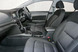 2017 Hyundai Elantra Active