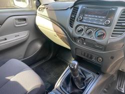 2015 Mitsubishi Triton GLX MQ MY16 4X4 Dual Range White