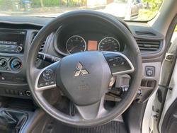 2015 Mitsubishi Triton GLX MQ MY16 4X4 Dual Range White