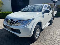 2015 Mitsubishi Triton GLX MQ MY16 4X4 Dual Range White