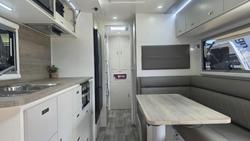 2026 Design RV Forerunner F2110md 21'10