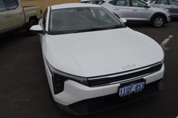 2025 Kia K4 S
