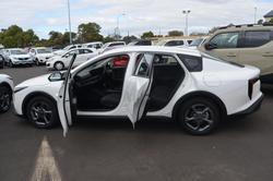 2025 Kia K4 S