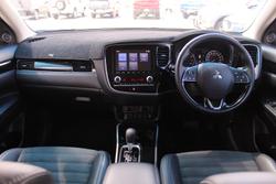 2020 Mitsubishi Outlander LS