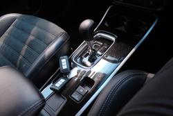2020 Mitsubishi Outlander LS