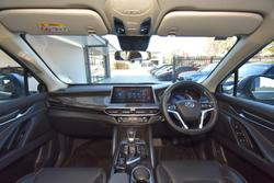 2021 LDV D90