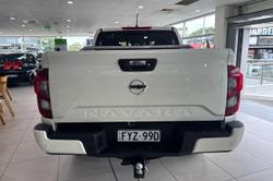 2024 Nissan Navara ST-X