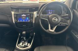 2024 Nissan Navara ST-X