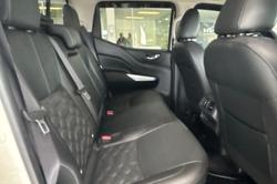 2024 Nissan Navara ST-X