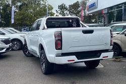 2025 GWM Ute Pearl White (9F01)