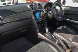 2024 Suzuki Vitara Turbo