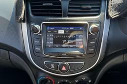 2016 Hyundai Accent Active