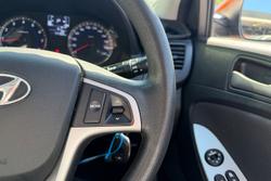 2016 Hyundai Accent Active