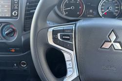 2022 Mitsubishi Triton GLX