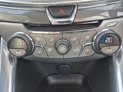 2014 Holden Calais V