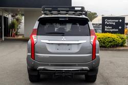 2016 Mitsubishi Pajero Sport GLS