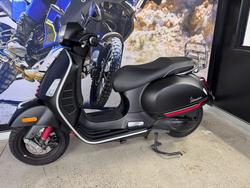 2021 VESPA GTS 300ie SUPER BLACK