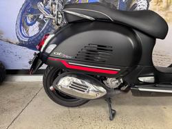 2021 VESPA GTS 300ie SUPER BLACK