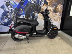 2021 VESPA GTS 300ie SUPER BLACK
