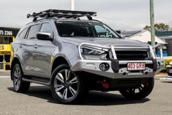 2022 Isuzu MU-X LS-T
