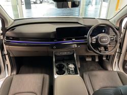 2025 Kia Carnival GT-Line HEV