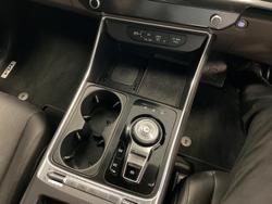 2025 Kia Carnival GT-Line HEV