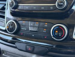 2022 Ford Transit Custom 320S Sport