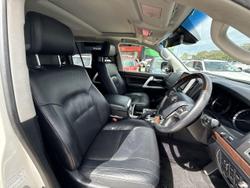 2016 Toyota Landcruiser Sahara