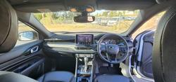 2022 Jeep Compass Night Eagle M6 MY23 Pearl White