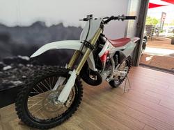 2026 Yamaha YZ250F 70TH ANNIVERSARY WHITE