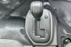 2025 Isuzu N Series NLR 45-150 DT D25