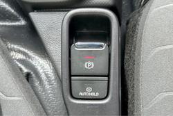 2025 Isuzu N Series NLR 45-150 DT D25