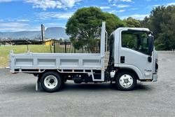 2025 Isuzu N Series NLR 45-150 DT D25