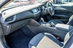 2018 Holden Commodore LT