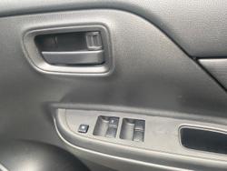 2022 Mitsubishi Triton GLX