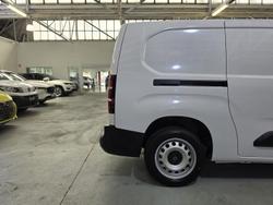 2026 Peugeot Partner Pro