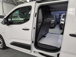 2026 Peugeot Partner Pro