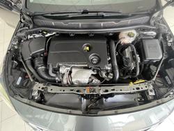 2019 Holden Astra RS