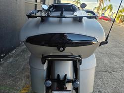 2022 Indian PURSUIT DARK HORSE PREMIUM SILVER QUARTZ SMOKE