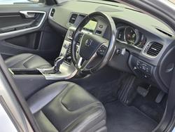 2017 Volvo V60 D4 Luxury