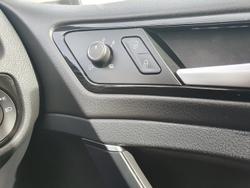 2017 Volkswagen Golf 110TSI Highline 7 MY17 Pure White